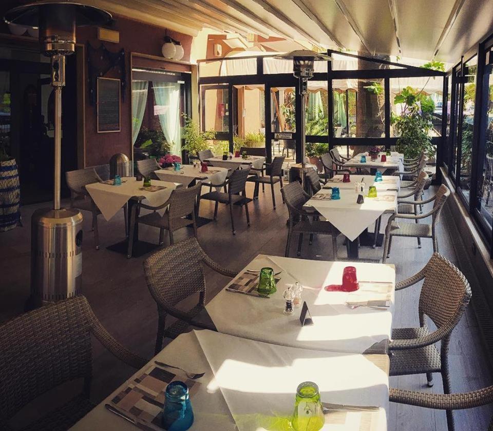 Hotel Jole Marina dʼMarina dʼAndora 外观 照片