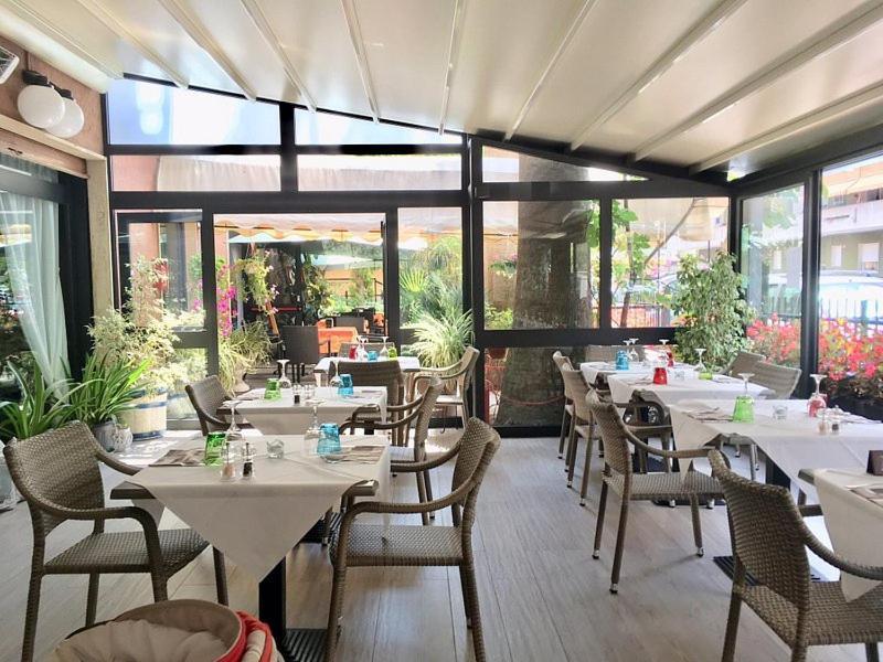 Hotel Jole Marina dʼMarina dʼAndora 外观 照片