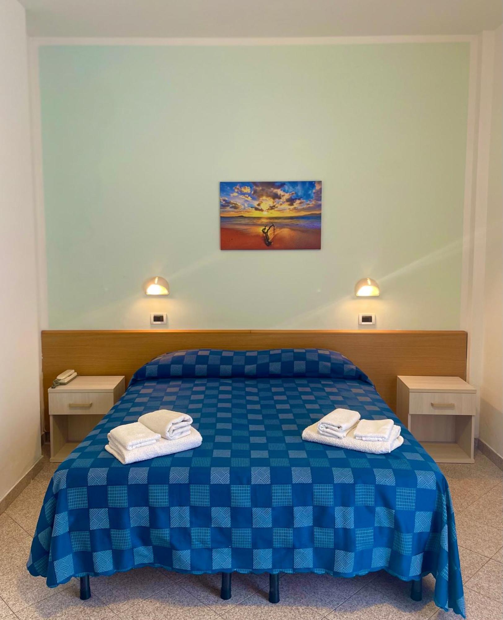 Hotel Jole Marina dʼMarina dʼAndora 外观 照片