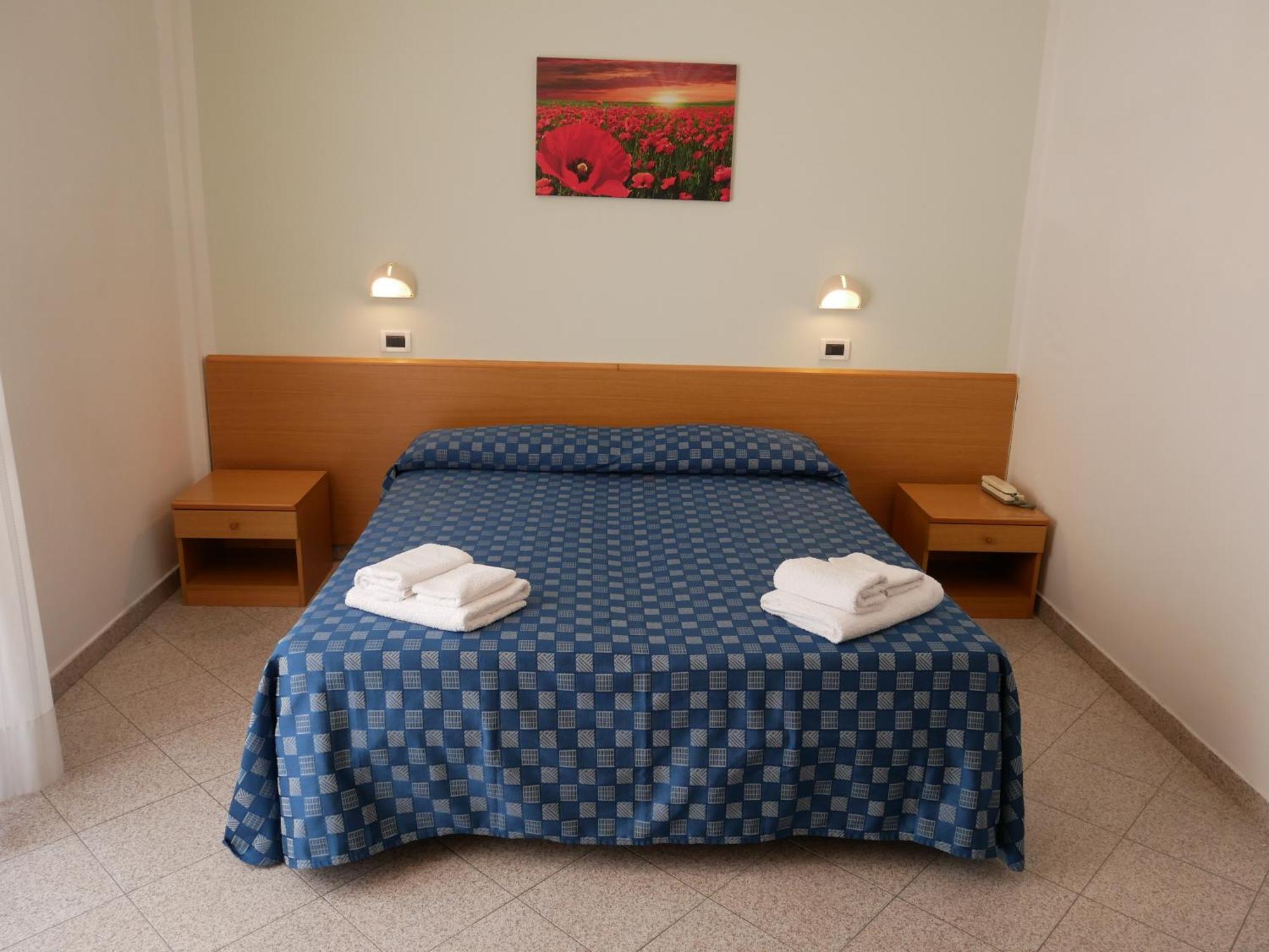 Hotel Jole Marina dʼMarina dʼAndora 外观 照片