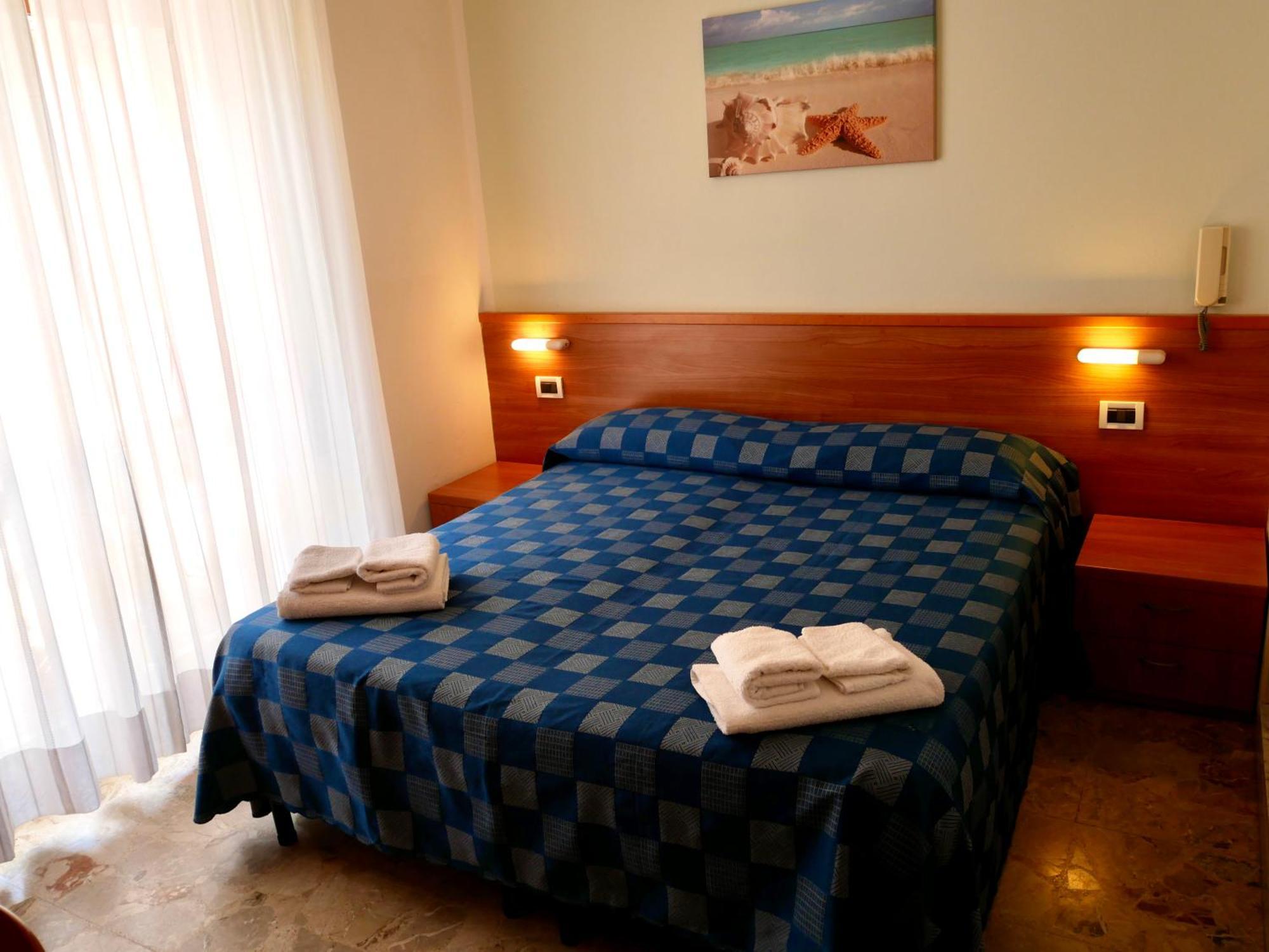 Hotel Jole Marina dʼMarina dʼAndora 外观 照片