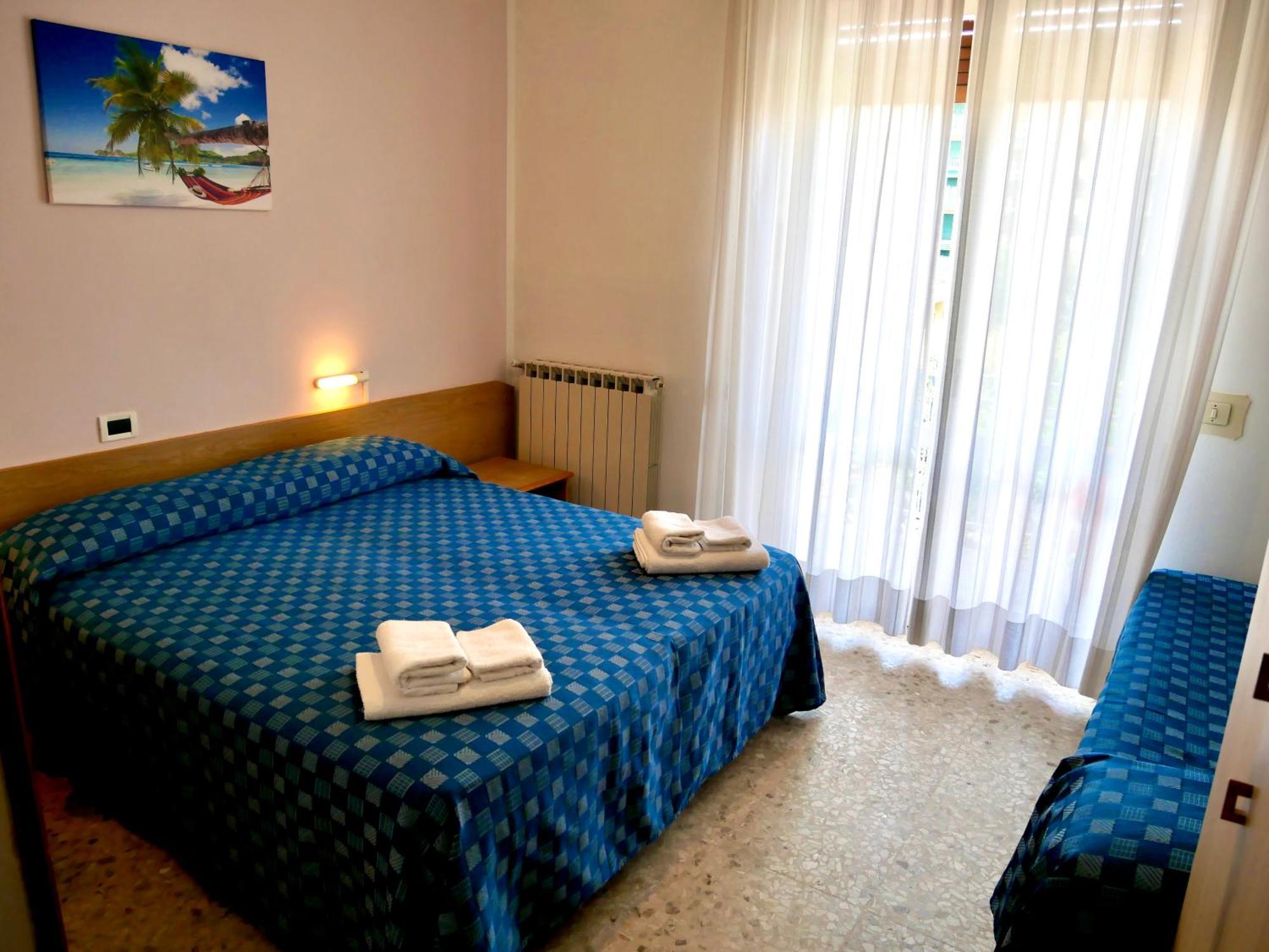 Hotel Jole Marina dʼMarina dʼAndora 外观 照片